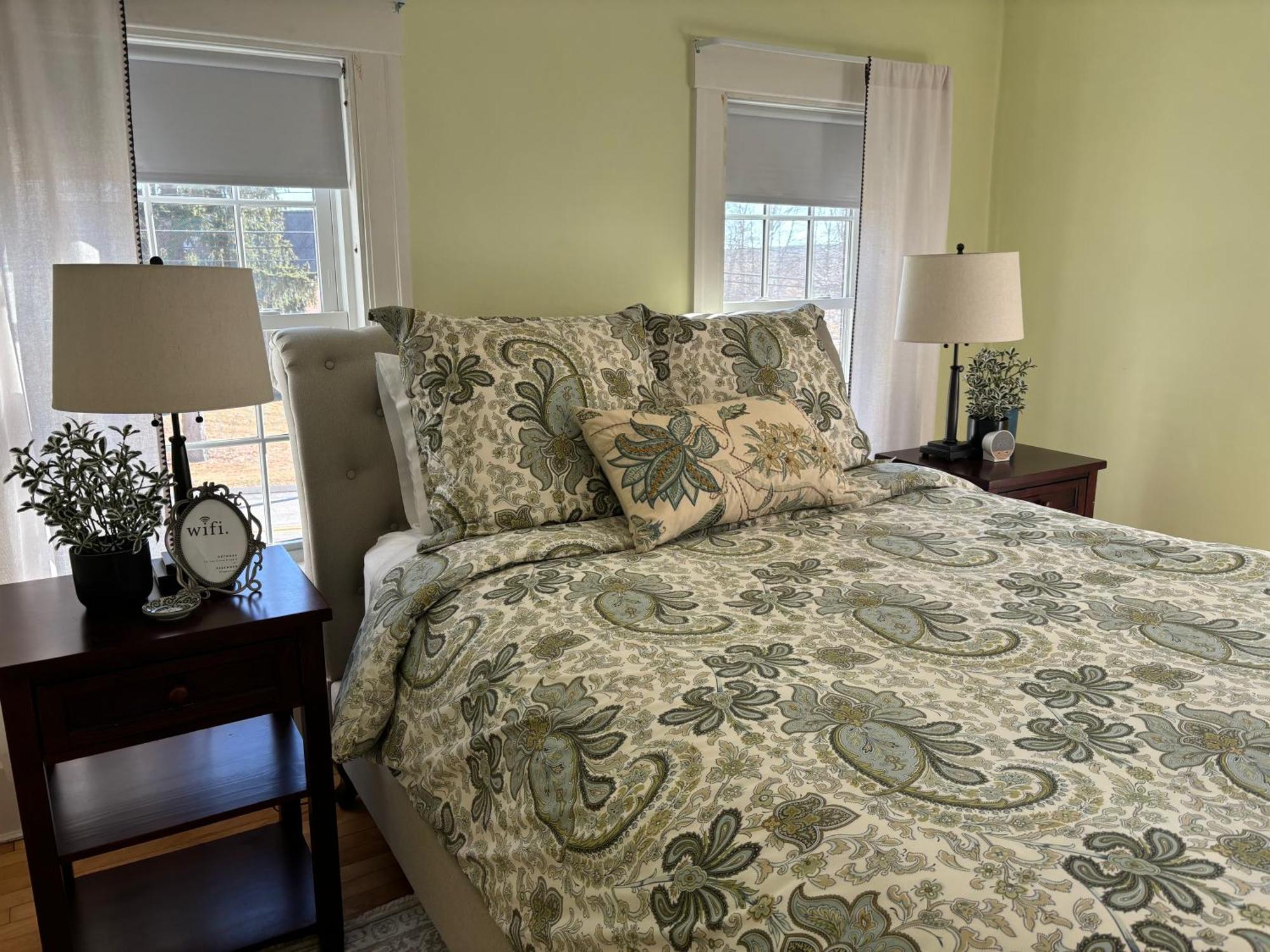 The Inn Crowd Bed And Breakfast Holden Extérieur photo